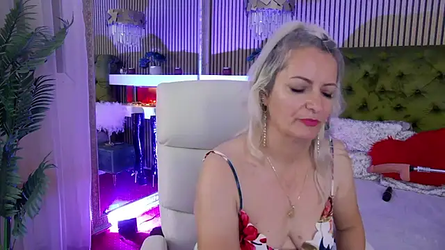 LadyTouch webcam
