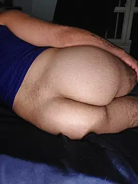Gasc_1992 live cam on StripChat