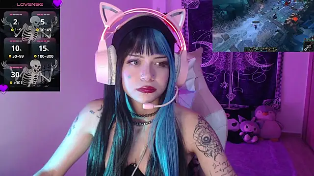 cyberd0ll66 live cam on StripChat