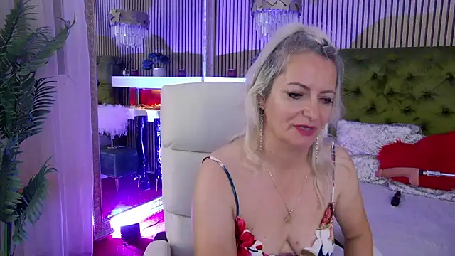 LadyTouch webcam