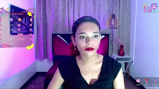 luisa__torres webcam