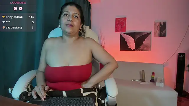 MAtureAntonella webcam