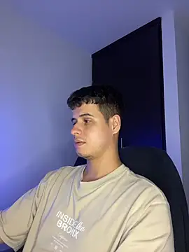 BjornSteel live cam on StripChat