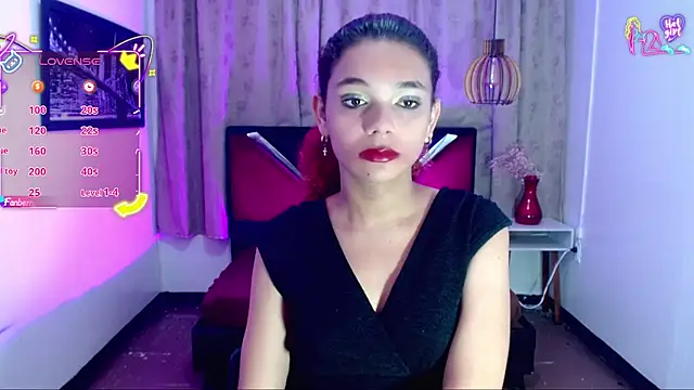 luisa__torres webcam