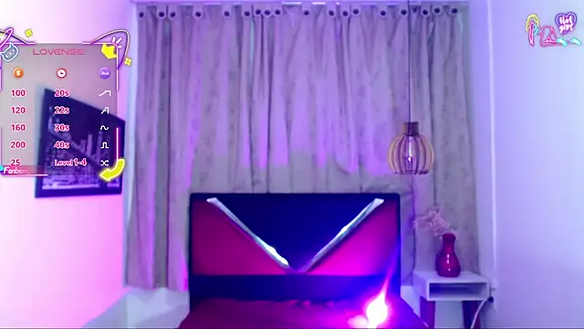 luisa__torres webcam