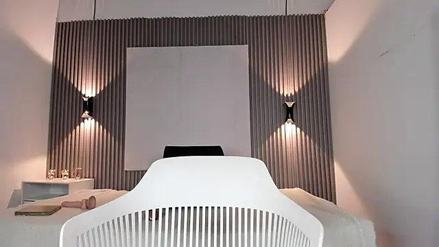 Zafiiraa live cam on StripChat