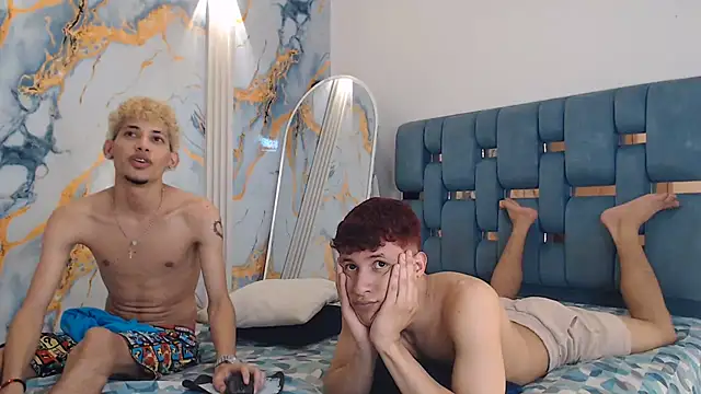 YOUNG_BOYS_HELL webcam