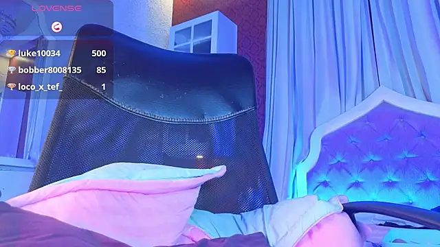 KristinaGriner webcam