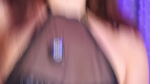 LucyFlame webcam
