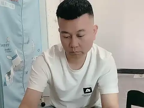 zzj_4718 webcam