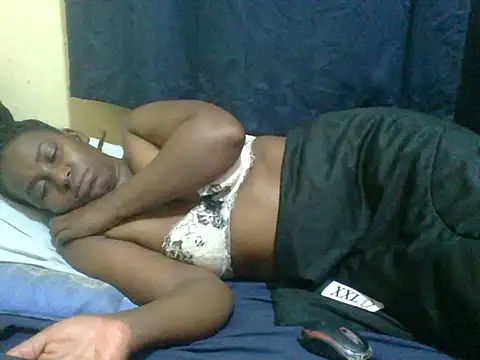 naughty-slender webcam