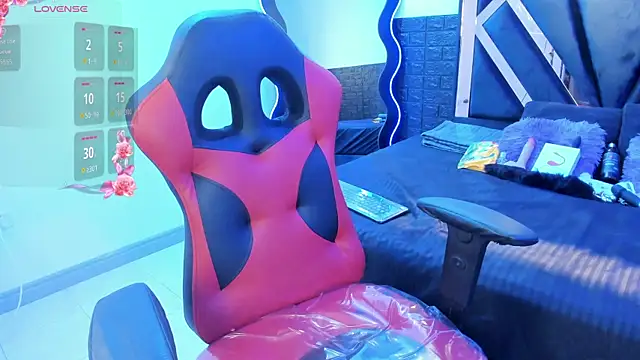 Queen_Jen webcam