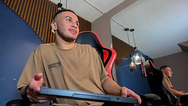 TomasDuquee webcam