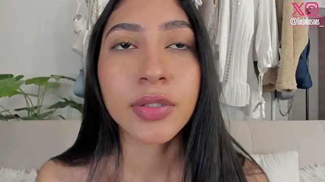 Sweetnaughtygirl_ webcam