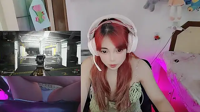 Song_99 webcam