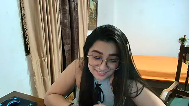 Charlotte_Richardson webcam