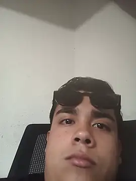 Yosoyelmismo-6737 webcam