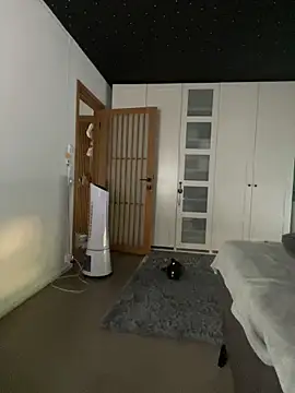 Just-Lilly webcam