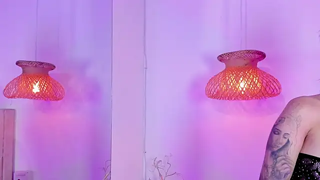 Vanessa_cruz_18 webcam