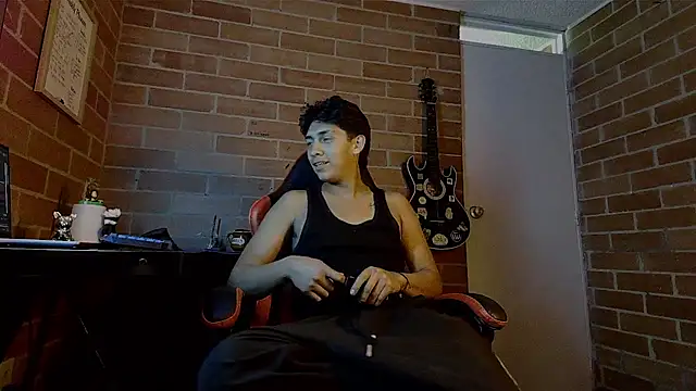 ethann2_ webcam