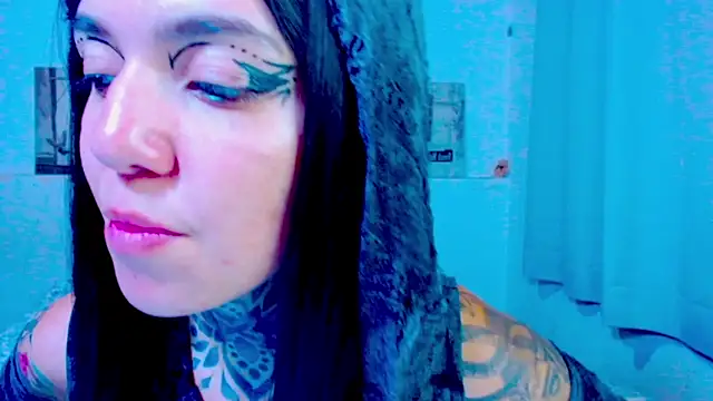 LannieGonzales webcam