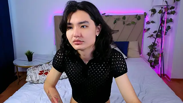 FormOverFear live cam on StripChat