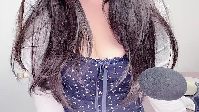 Eva_258899 webcam