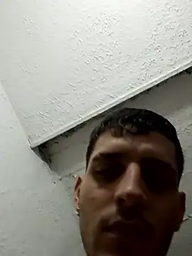 boy_max_latin webcam
