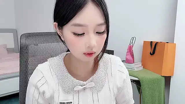 Yoyo33355 webcam