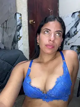 roman_and_jessie webcam