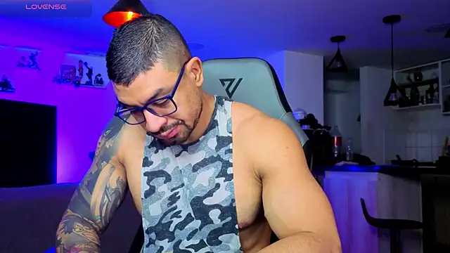 Michael_Diamond webcam