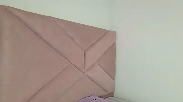 eva_sin18 (F young) - double penetration