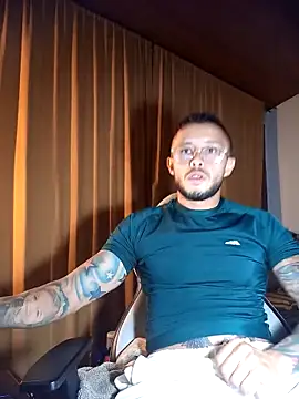 sebastian_horny webcam