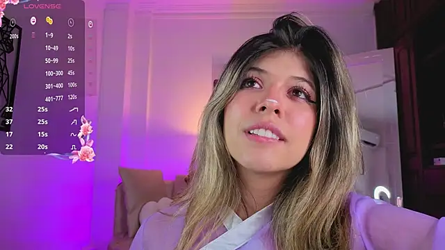 nataasha___ (F young) - SHOW MY PUSSY + SPREAD 💕💕
