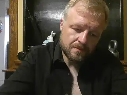 theonedonshaun (Ask my age) - Striptease