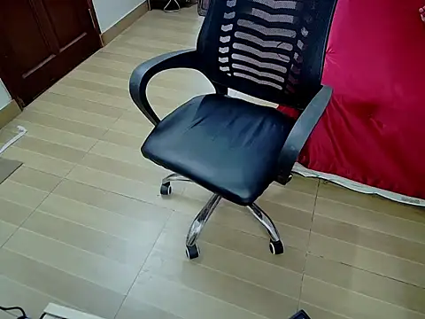 Makemypussysquirt-tsunami webcam