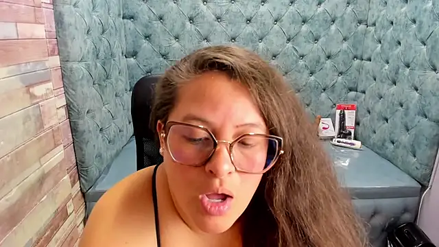 Sarah_Boobs_