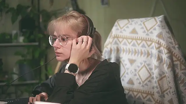 alyssa_sweet webcam