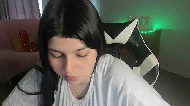 KisaModel webcam