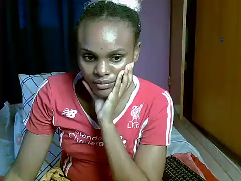 Queen_petite_ webcam