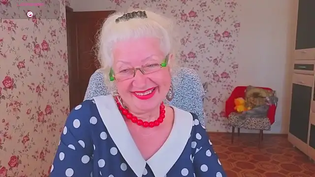 Maya_Mayflower webcam