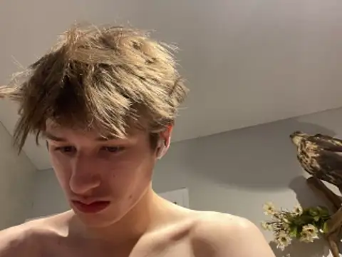 yourwhiteboy1 webcam