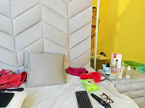 ElaVictoria webcam
