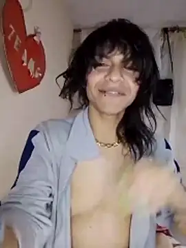 Bunny_and_claid webcam