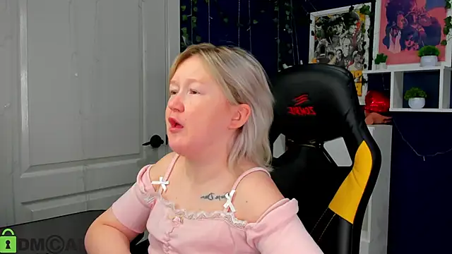Sara_Robinson webcam