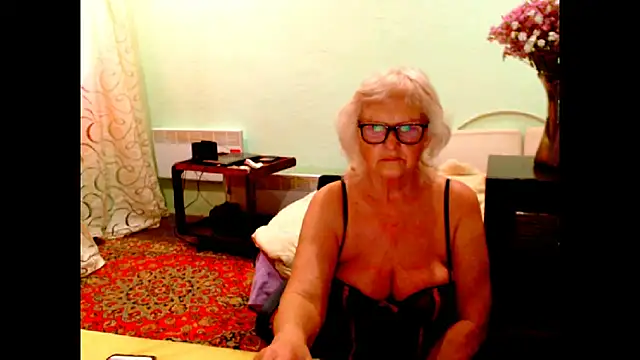 Natali7634 live cam on StripChat