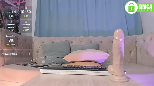 zoe_37 webcam