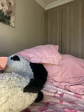 YellowHoneyDip webcam