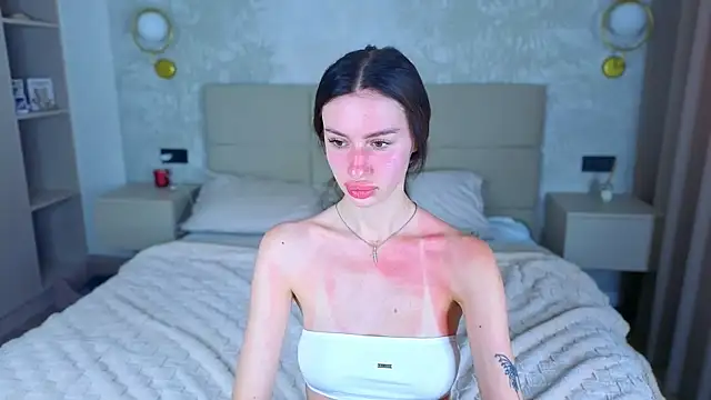 Snow_WhiteeeX webcam
