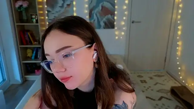 MilenaSaint webcam